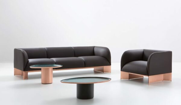 Итальянский диван Caravan от De Castelli