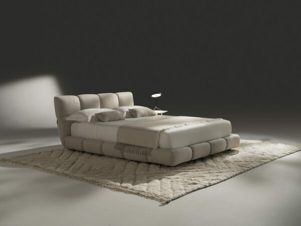 Итальянская кровать Venice от FERRI 1956