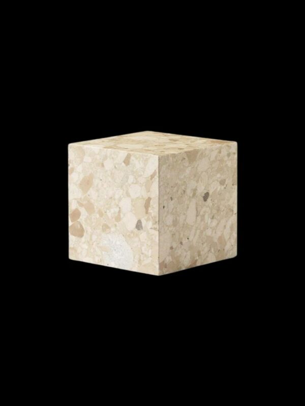 Итальянский столик Plinth Cubic 12