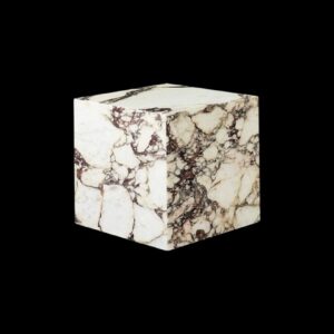 Итальянский столик Plinth Cubic 11