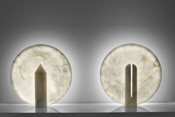 Дизайнерская настольная лампа .bonnie 2