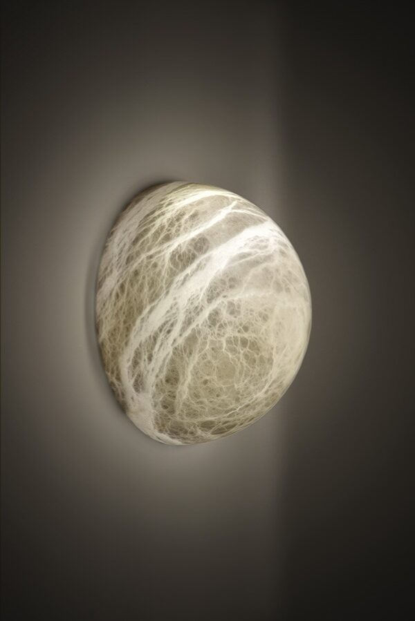 Дизайнерская настенная лампа .emi 3