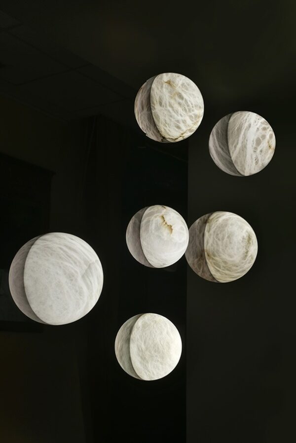 Дизайнерская настенная лампа .emi от Alain Ellouz (Париж)