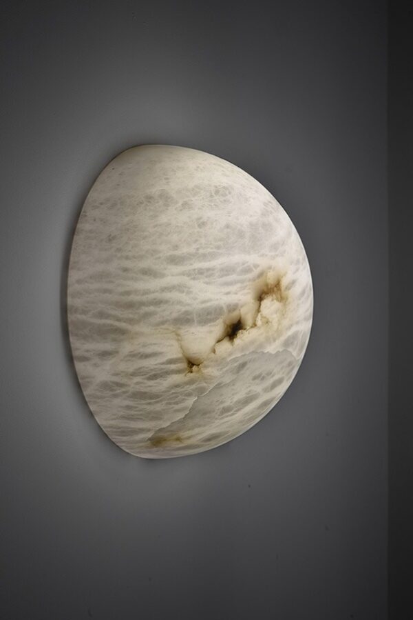 Дизайнерская настенная лампа .emi 2