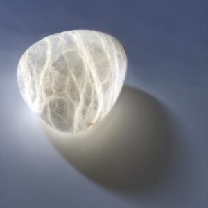 Дизайнерская настольная лампа .galet uno от Alain Ellouz (Париж)