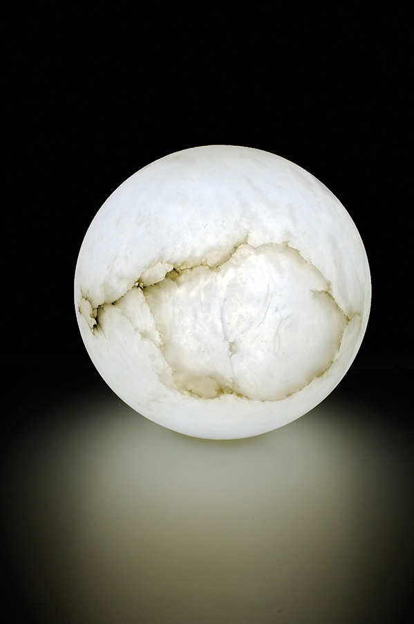 Дизайнерская настольная лампа .uno от Alain Ellouz (Париж)