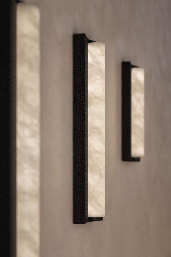 Дизайнерская настенная лампа .vulcain A 2