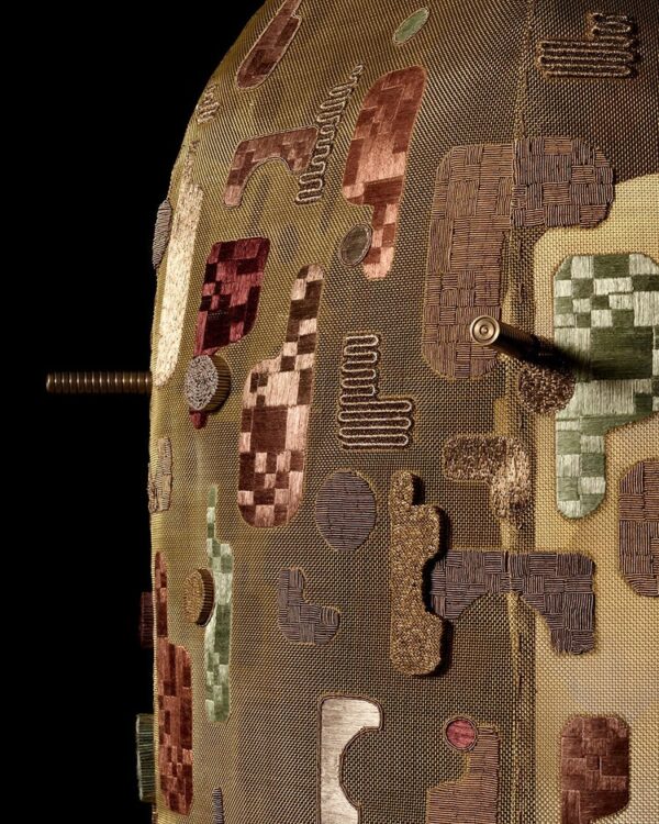 Дизайнерский подвесной светильник INTERLUDE : HAND-EMBROIDERED HANGING LAMP от APPARATUS (США)