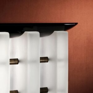 Дизайнерский столик SEGMENT : SIDE TABLE от APPARATUS (США)