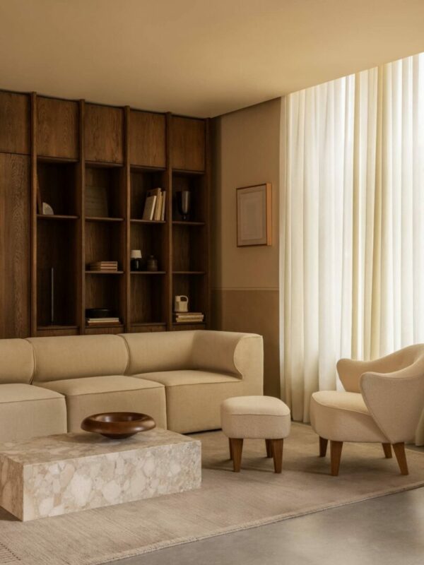 Итальянский столик Plinth Low 14