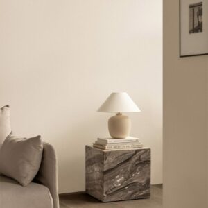 Итальянский столик Plinth Cubic от Audo