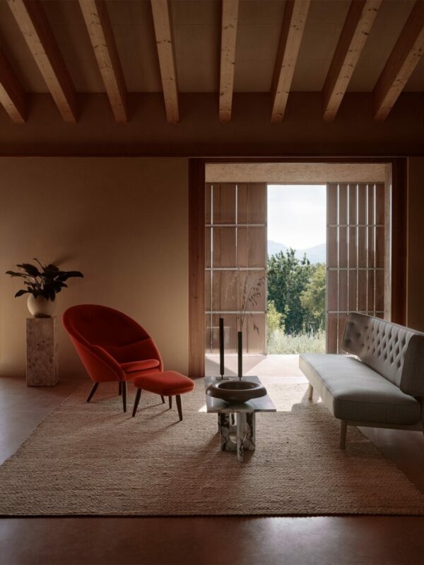 Итальянское кресло Oda Lounge 6