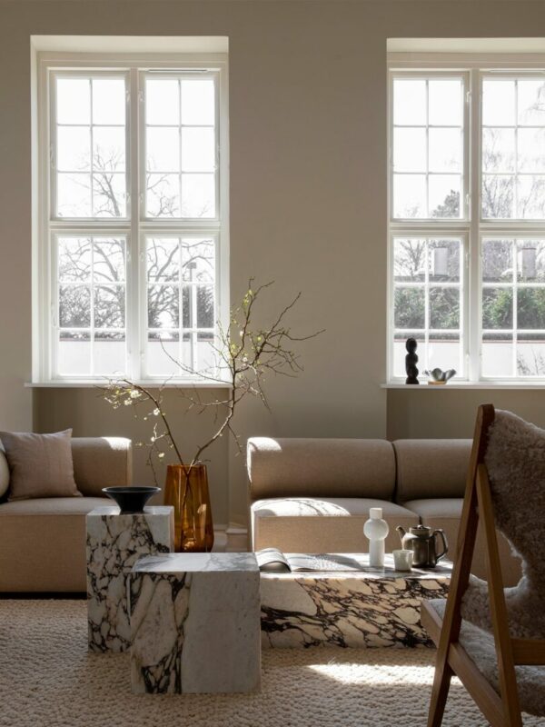 Итальянский столик Plinth Low 4