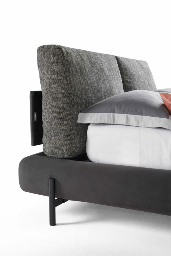 Итальянская кровать Thesis 3