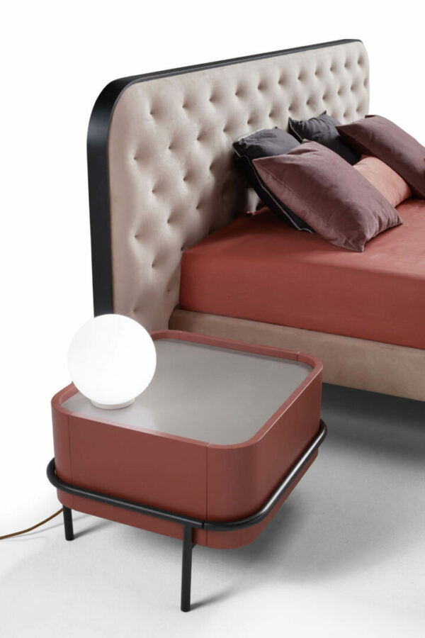 Итальянская кровать Elysium Chester 2