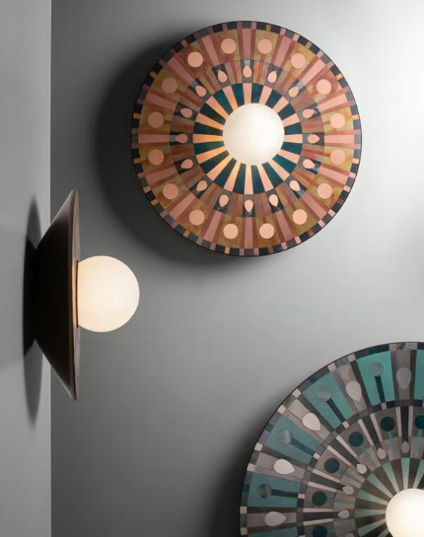 Итальянская настенная лампа Caleide Eon от De Castelli