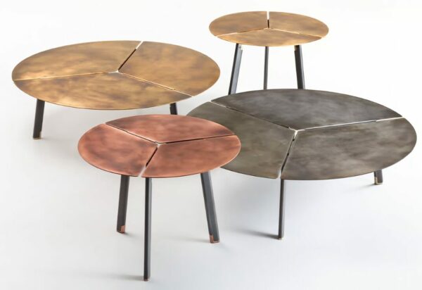 Итальянский столик Placas от De Castelli