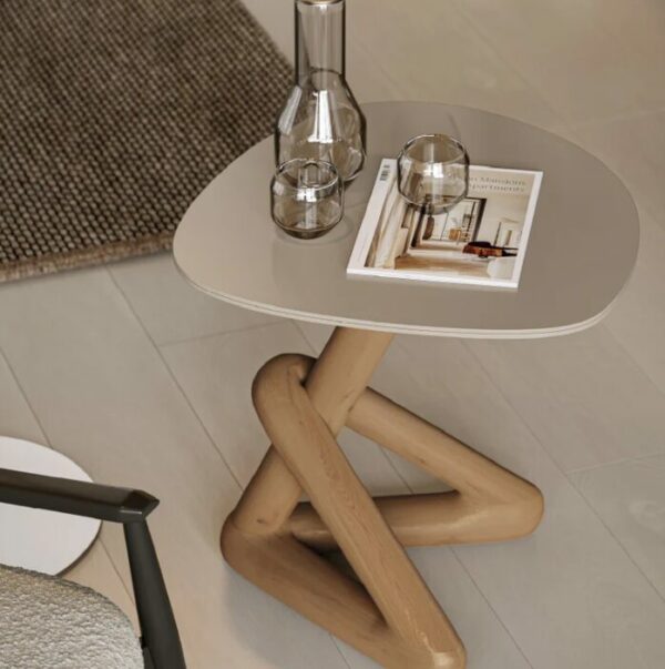 Дизайнерский приставной столик Raggi 3