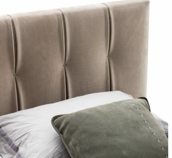 Итальянская кровать Domitelle 2