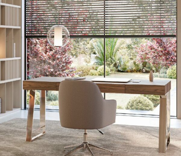 Дизайнерский стул Lazzari от Evanyrouse (Португалия)