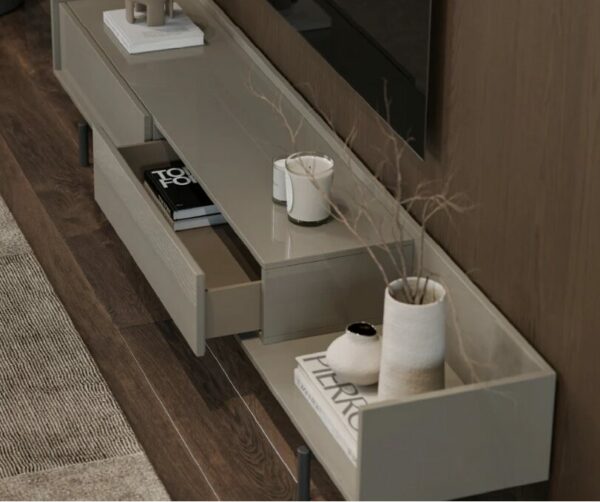 Дизайнерская ТВ-тумба Sotille 240cm от Evanyrouse (Португалия)