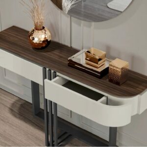 Дизайнерская консоль New Holf от Evanyrouse (Португалия)