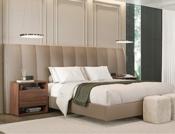 Дизайнерская кровать Nikay II Bed Closed Base 4