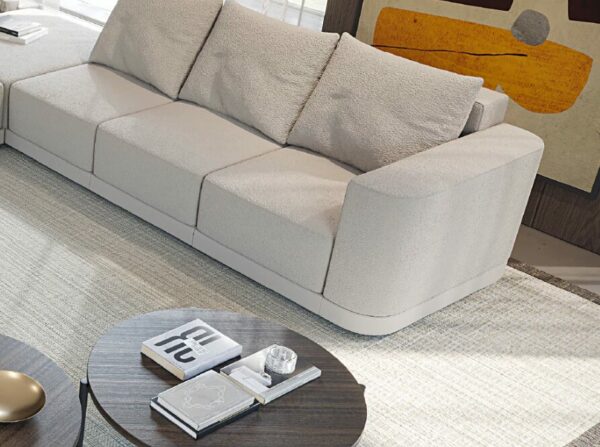 Дизайнерский диван Rocco 3 + Right Chaise от Evanyrouse (Португалия)