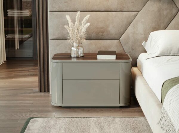 Дизайнерская кровать Haga II Bed Closed Base от Evanyrouse (Португалия)