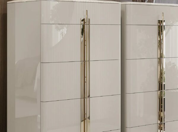 Дизайнерский комод Batha High Shirt Rack от Evanyrouse (Португалия)