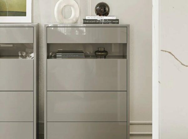 Дизайнерский комод Selli Tall Wardrobe от Evanyrouse (Португалия)