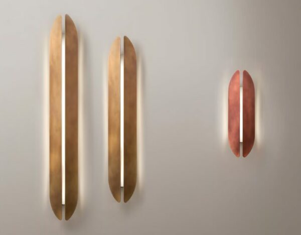 Итальянская настенная лампа Aare от De Castelli