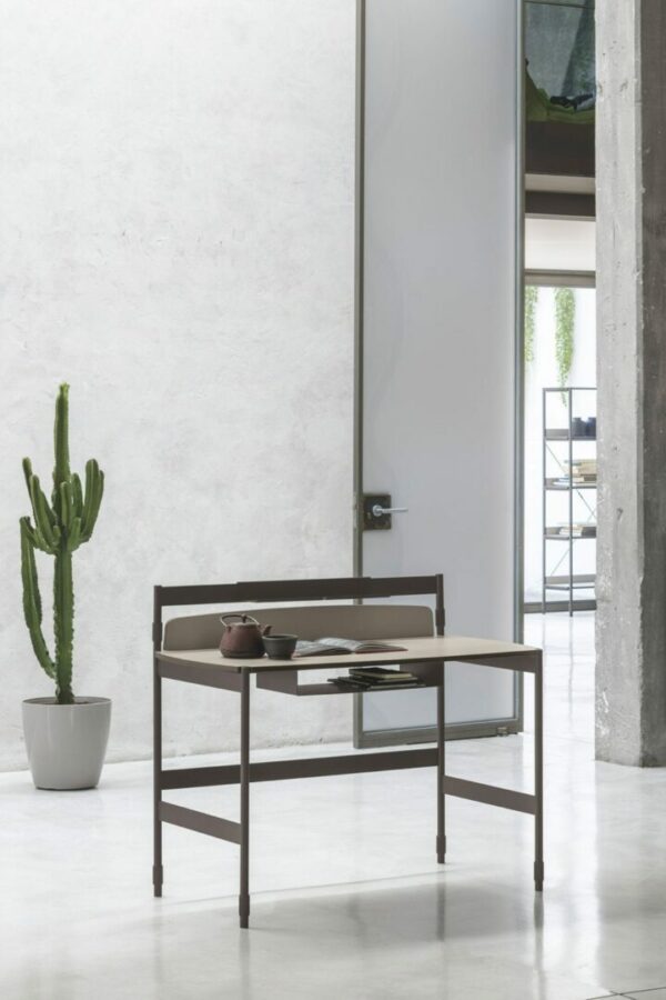 Итальянский стол Scrittoio от Tomasella