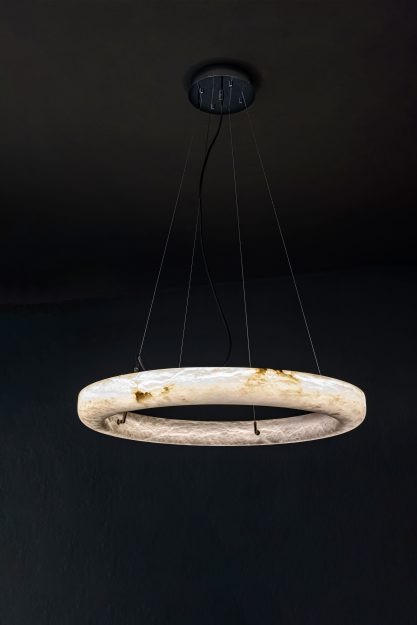 Дизайнерский подвесной светильник RING от United Alabaster (Испания)