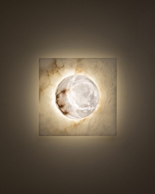 Дизайнерская настенная лампа BX2 от United Alabaster (Испания)