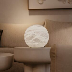 Дизайнерская настольная лампа WIRELESS MOON 3