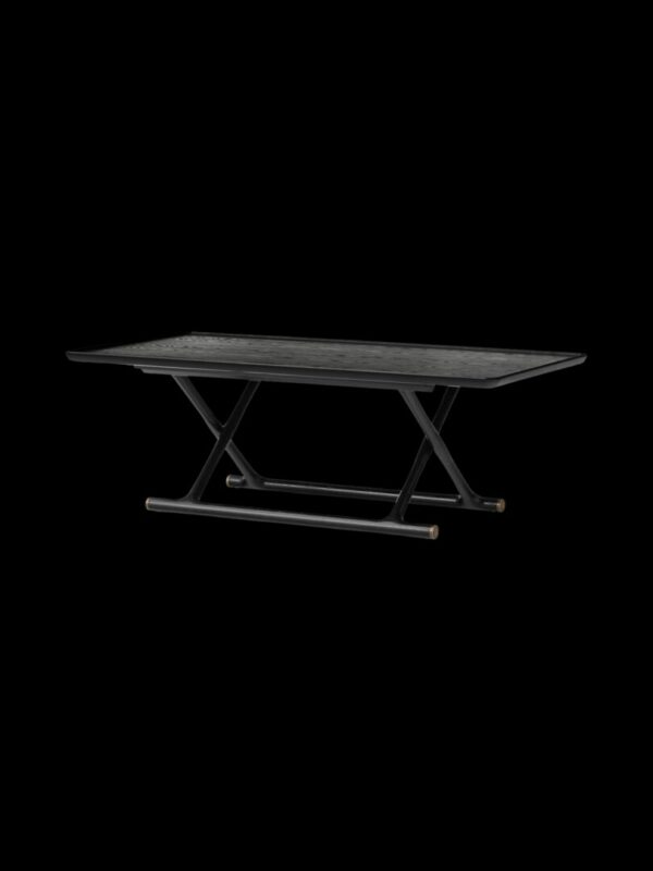 Итальянский столик Jäger Lounge от Audo