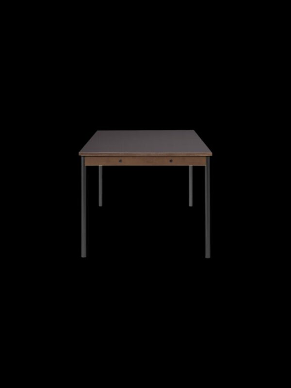 Итальянский стол Co Table от Audo