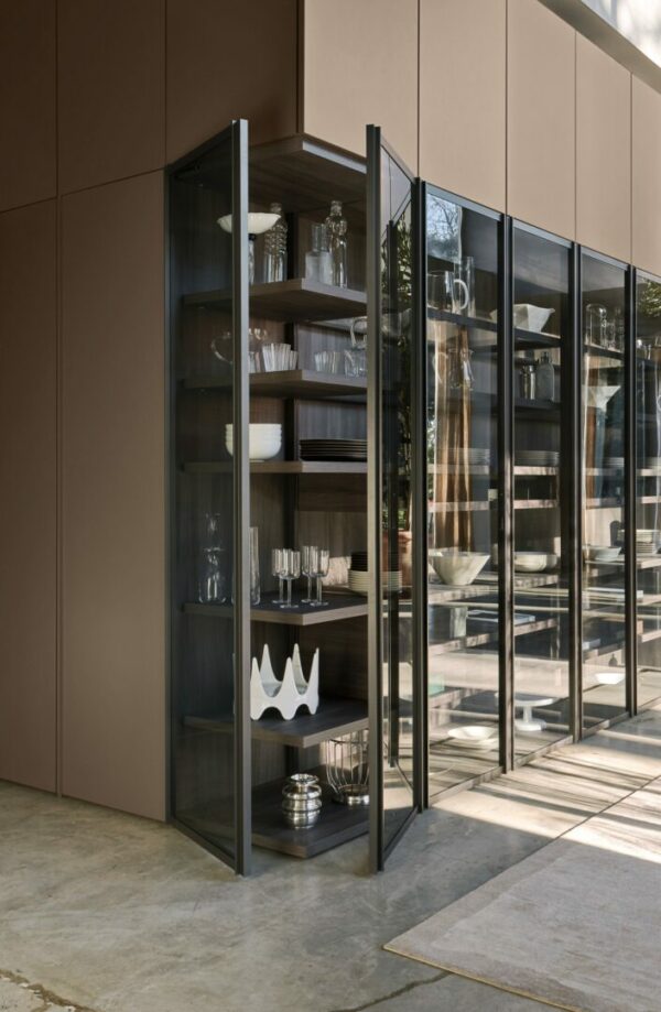 Итальянский шкаф Armadi ad angolo e 8