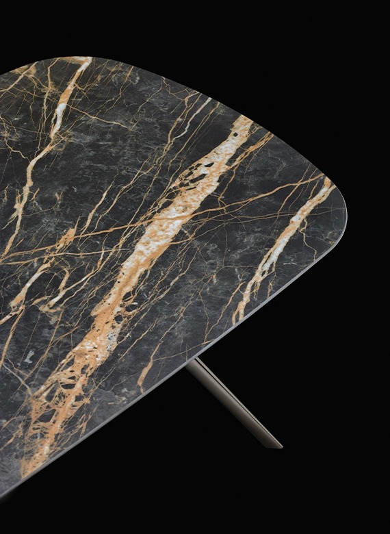 Итальянский столик Iris от SANGIACOMO