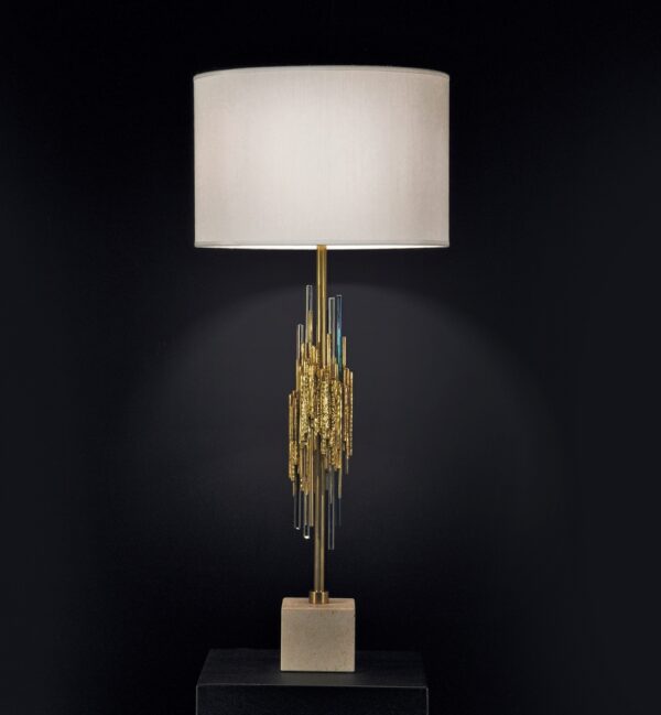 Итальянская настольная лампа Pitagora от Esperia