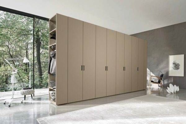 Итальянский шкаф Armadi ad angolo e от SANGIACOMO