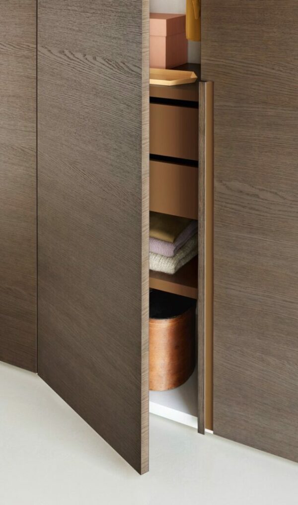 Итальянский шкаф Tratto от SANGIACOMO