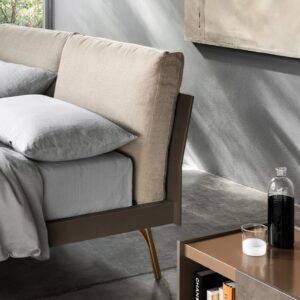 Итальянская кровать Abbraccio Grafic от SANGIACOMO