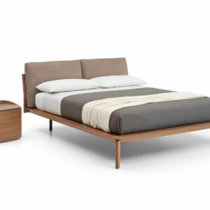 Итальянская кровать Abbraccio от SANGIACOMO