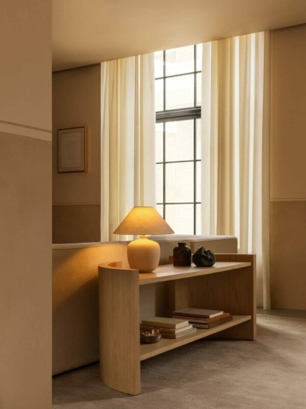 Итальянская настольная лампа Torso 11