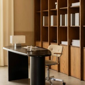 Итальянский письменный стол The Eclipse от Audo