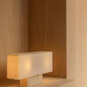 Итальянская настольная лампа Nonna от Audo