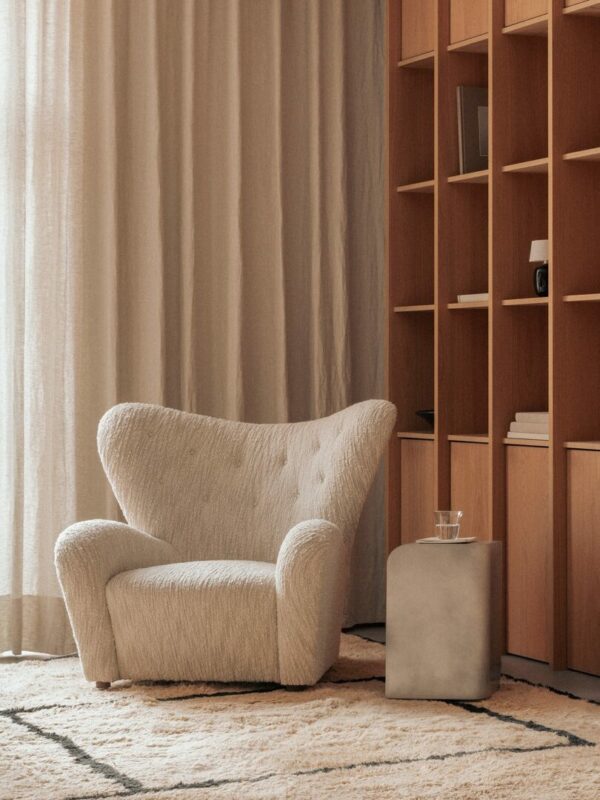 Итальянский столик Volume 4