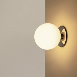 Итальянская настенная лампа TR Bulb от Audo